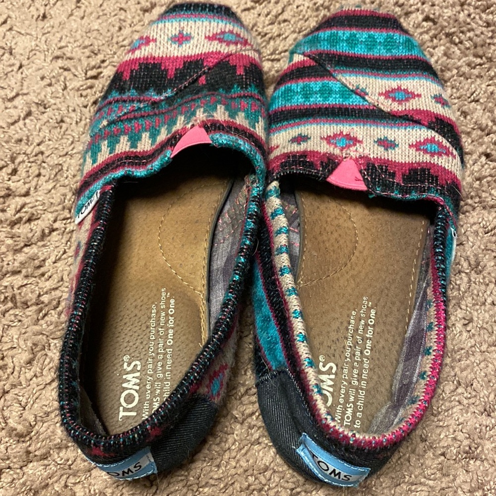 Toms shoes